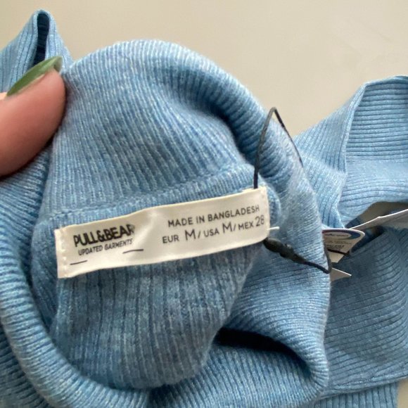NWT Pull & Bear Cropped Turtleneck in Blue - Picture 3 of 3